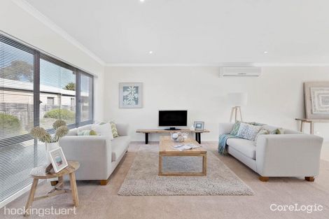 Property photo of 2/68 Warranilla Avenue Rosebud VIC 3939