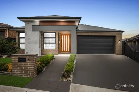 6 Everlasting St, Denham Court, NSW 2565