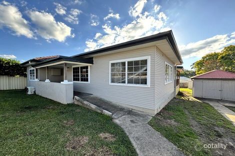 Property photo of 3 Hinten Crescent Taree NSW 2430