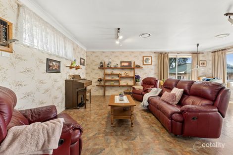 Property photo of 80 Flinders Road Georges Hall NSW 2198