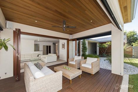 24 Tresise St, Carine, WA 6020