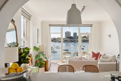 Property photo of 17/6 Billyard Avenue Elizabeth Bay NSW 2011