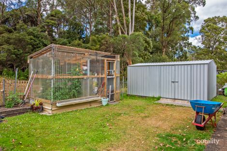 Property photo of 10 Chester Avenue Rosebery TAS 7470