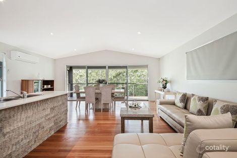 Property photo of 9 Plumeria Close Kenmore QLD 4069