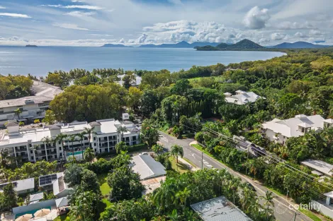 30 Veivers Rd, Palm Cove, QLD 4879