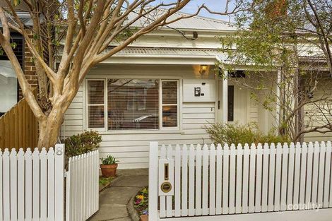 8 Gordon Gr, Northcote, VIC 3070