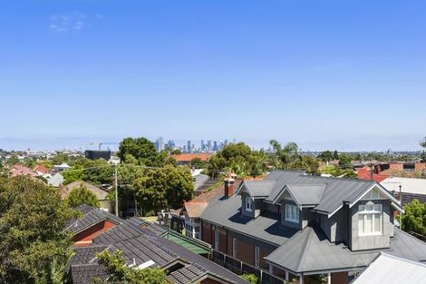 Property photo of 12/18 Pender Street Thornbury VIC 3071