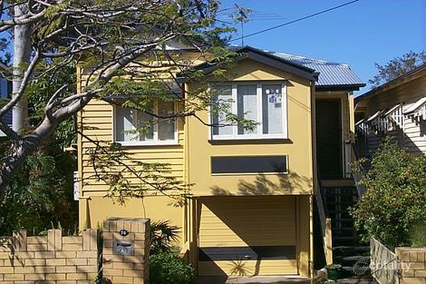 28 Elliot St, Norman Park, QLD 4170