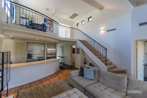 Property photo of 9/7 Fogerthorpe Crescent Maylands WA 6051