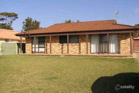 8 The Triangle, Culburra Beach, NSW 2540