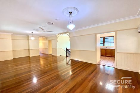 Property photo of 47 Raglan Street St Lucia QLD 4067