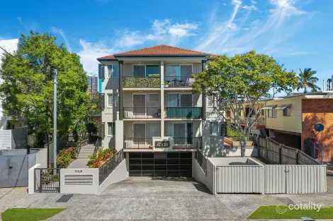 15/4 Adori St, Surfers Paradise, QLD 4217