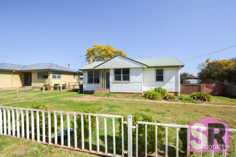 Property photo of 4 Abercrombie Street Guyra NSW 2365