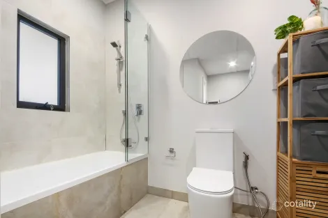 Property photo of 6 Comber Crescent Pendle Hill NSW 2145