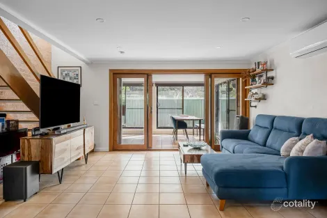 Property photo of 6/10A Kiandra Road Woonona NSW 2517