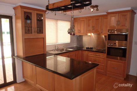 170 Hillcrest Rd, Mundaring, WA 6073