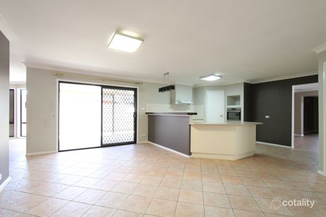 Property photo of 14 Cherry Place Prestons NSW 2170