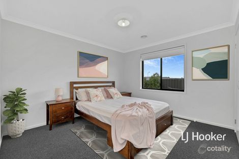 Property photo of 10 Kingsley Close Kilmore VIC 3764