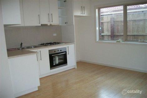 Property photo of 2/92 Mount View Road Lalor VIC 3075