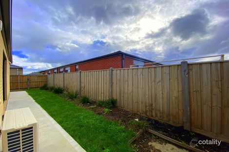 Property photo of 73 Docker Circuit Mickleham VIC 3064