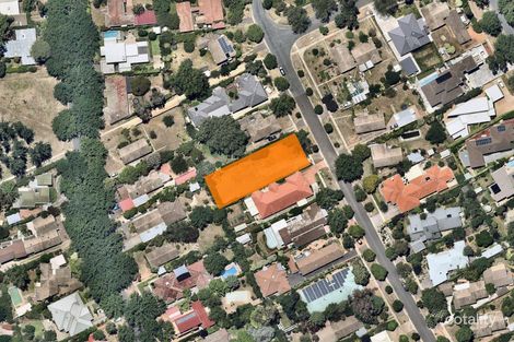18 Carstensz St, Griffith, ACT 2603