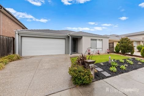 6 Verve Cct, Cranbourne West, VIC 3977