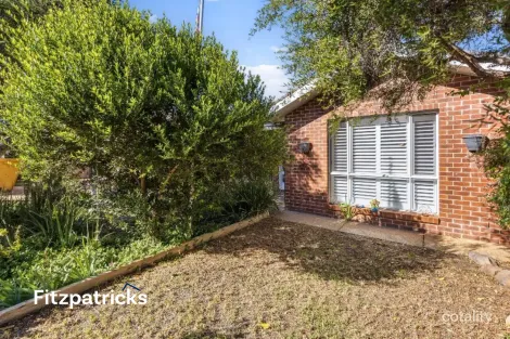 Property photo of 56 Jack Avenue Mount Austin NSW 2650