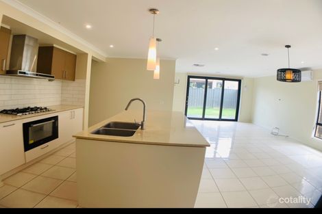 Property photo of 4 Elderwood Street Wollert VIC 3750