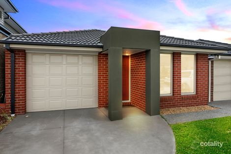 26 Golden Banksia Dr, Officer, VIC 3809