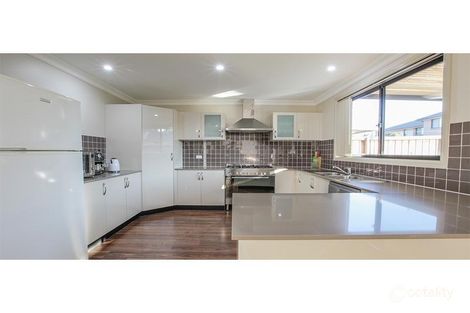 Property photo of 11 Strathyre Drive Prestons NSW 2170
