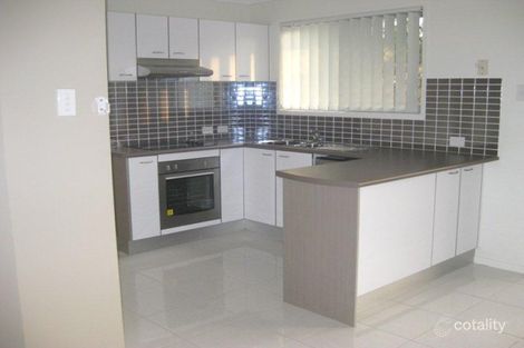 4/30 Carmarthen Cct, Pacific Pines, QLD 4211