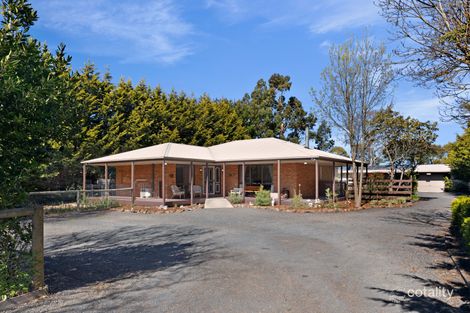 Property photo of 26 Coleraine Drive Romsey VIC 3434