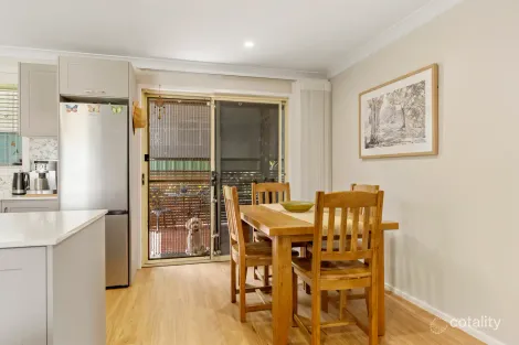 Property photo of 2/20A Hillsborough Road Charlestown NSW 2290