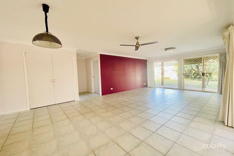 Property photo of 28 Lake Weyba Drive Noosaville QLD 4566