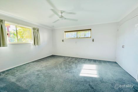 Property photo of 28 Lake Weyba Drive Noosaville QLD 4566