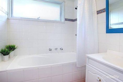 Property photo of 64 Lindrum Road Frankston VIC 3199