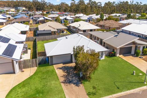 14 BELLBIRD CCT, NEW AUCKLAND, QLD 4680
