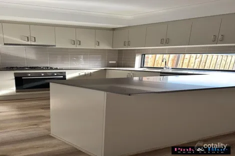 Property photo of 93 Fuchsia Drive Rockbank VIC 3335