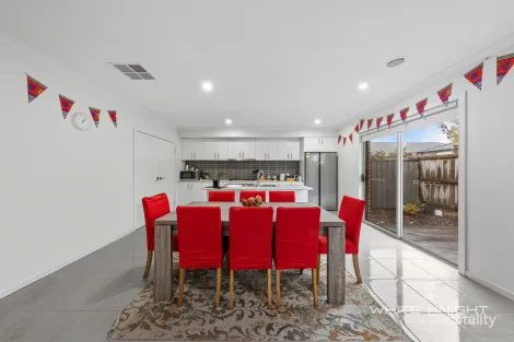 Property photo of 45 Legrange Crescent Fraser Rise VIC 3336