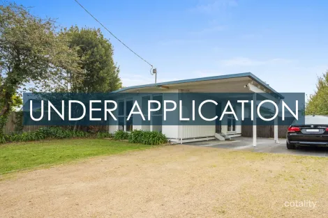 Property photo of 18 Meadow Avenue Rye VIC 3941