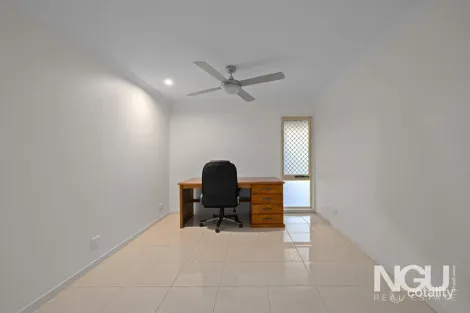 Property photo of 20 Mellor Place Brassall QLD 4305