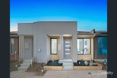 Property photo of 14 Choir Lane Tarneit VIC 3029