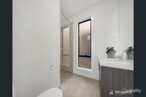 Property photo of 14 Choir Lane Tarneit VIC 3029