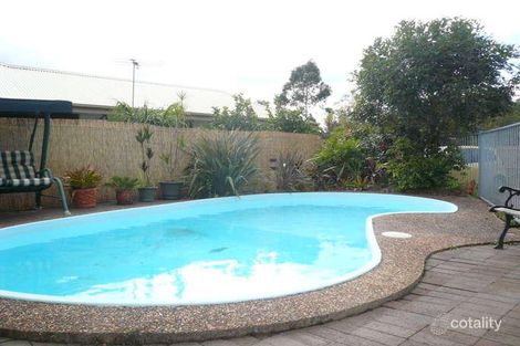 Property photo of 4 Waterside Close Point Clare NSW 2250