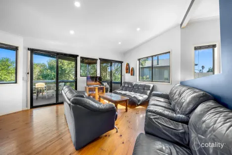 Property photo of 9 Sunset Drive Sunset Strip VIC 3922