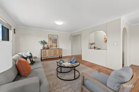 Property photo of 9 Vaughan Close Karabar NSW 2620