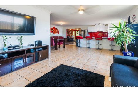 Property photo of 10 Kosrae Street Pacific Pines QLD 4211