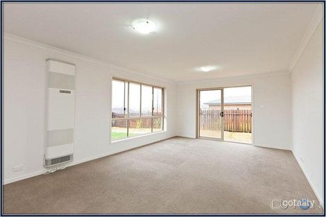 Property photo of 89 Wunderly Circuit Macgregor ACT 2615