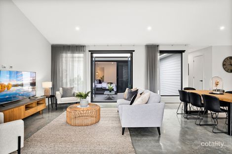 Property photo of 42 Windeyer Street Renwick NSW 2575