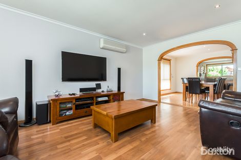 Property photo of 40 Bruce Street Bell Park VIC 3215